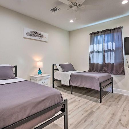 Spacious Gulfport Home With Yard 1 Mi To Beach Exterior foto